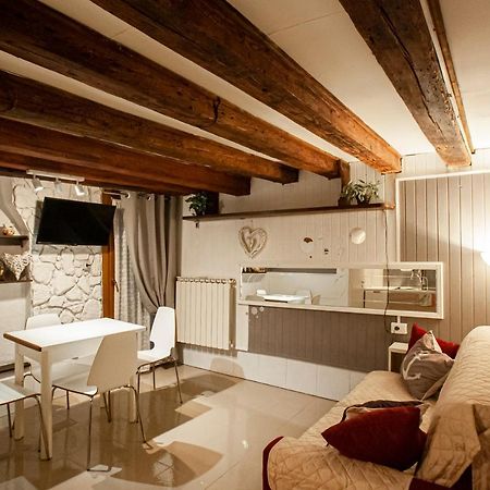 Residenza Biennale Apartment Venedig Eksteriør billede